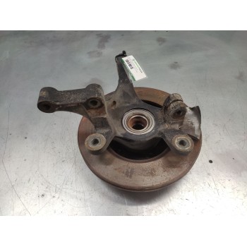 Recambio de mangueta delantera derecha para mercedes-benz vito (w638) combi referencia OEM IAM 6383320225  