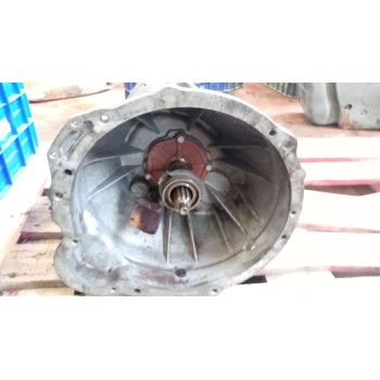 Recambio de caja cambios para nissan trucks atleon 120 referencia OEM IAM 321319x502 re221801 321019x501
