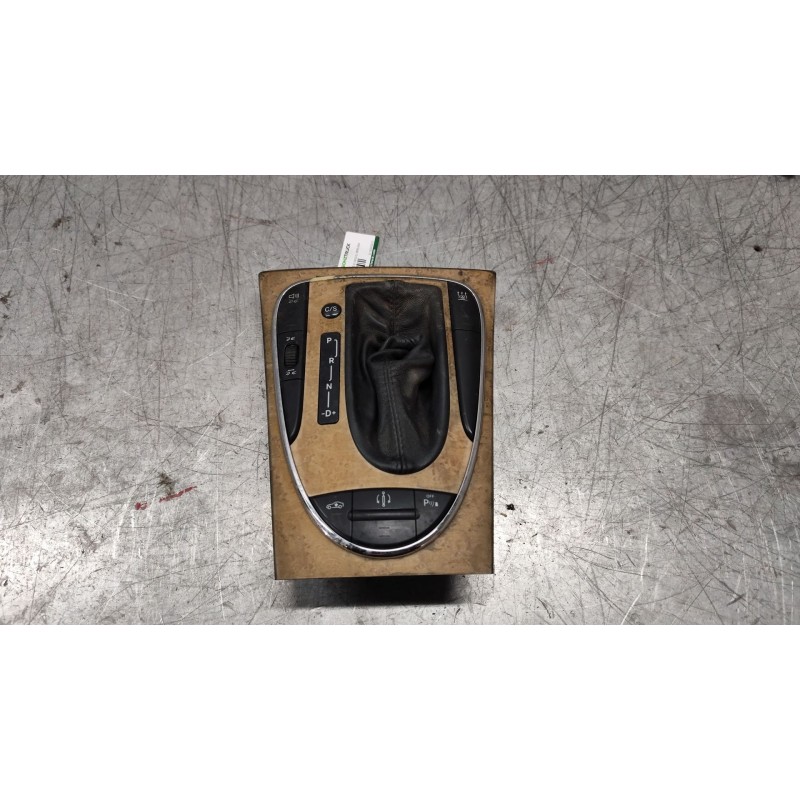 Recambio de mando multifuncion para mercedes-benz clase e (w211) berlina e 420 cdi (211.029) referencia OEM IAM 2118205210  A211 - Negro