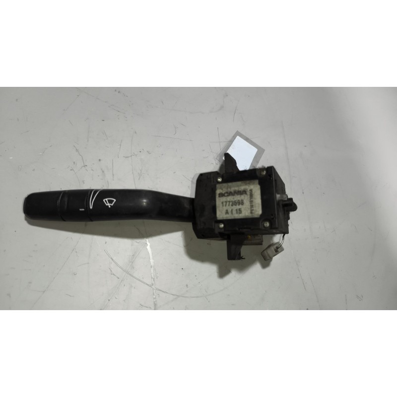Recambio de mando limpia para scania magnus referencia OEM IAM 1773598  