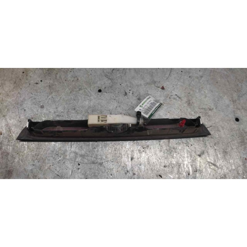 Recambio de luz central de freno para citroën c3 1.4 magic referencia OEM IAM 9638523480 - Gris 2