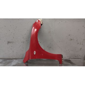 Recambio de aleta delantera derecha para mazda 3 berlina (bk) 1.6 vvt active referencia OEM IAM   