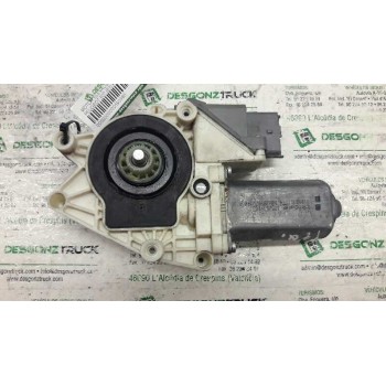 MOTOR ELEVALUNAS TRASERO IZQUIERDO 13095635 