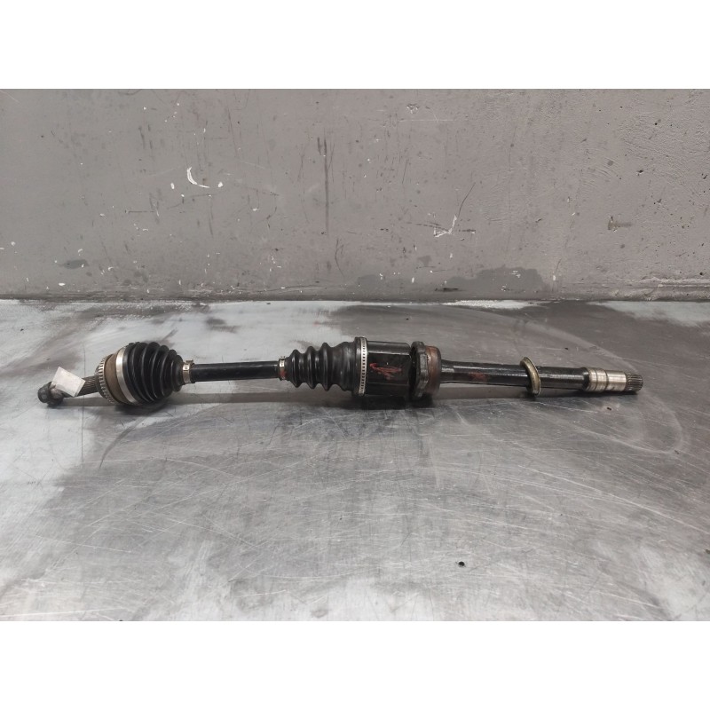 Recambio de transmision delantera derecha para toyota corolla (e12) 2.0 d-4d linea terra berlina referencia OEM IAM 4341002271 - Rojo