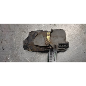 Recambio de cerradura puerta trasera derecha para peugeot 206 berlina xs referencia OEM IAM  4 PINS 