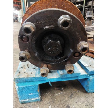 Recambio de buje delantero para iveco eurocargo 05.03  fg 75 e tráfico urbano referencia OEM IAM   