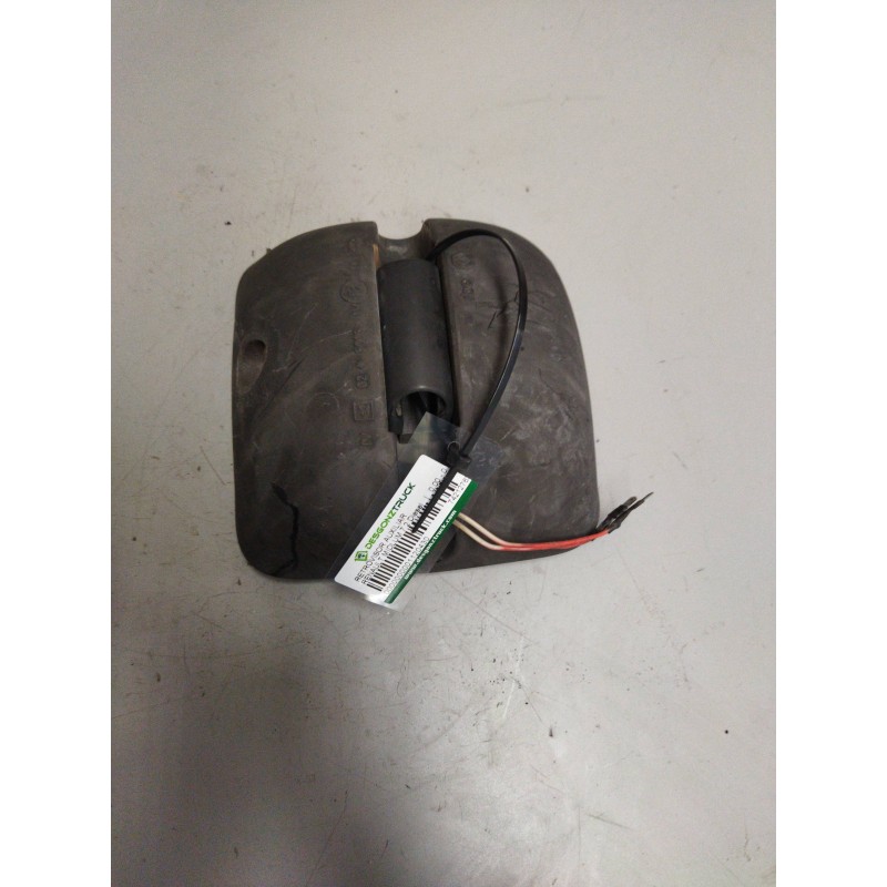 Recambio de retrovisor auxiliar para renault midlum 7.2 diesel referencia OEM IAM 7421276373  