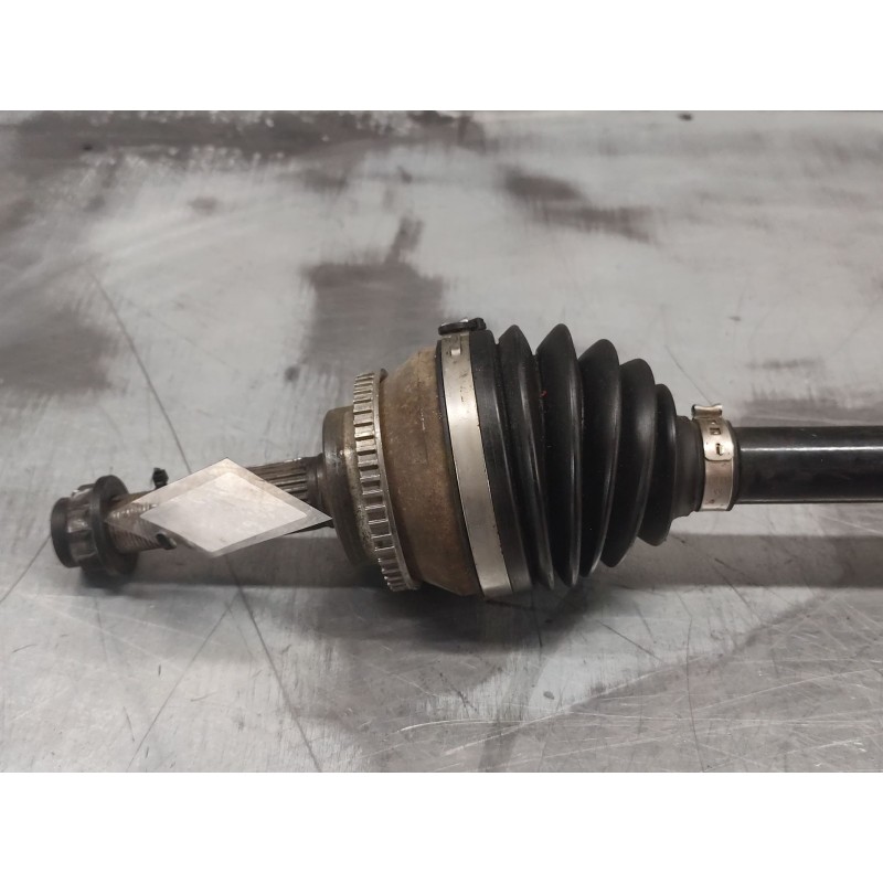 Recambio de transmision delantera derecha para toyota corolla (e12) 2.0 d-4d linea terra berlina referencia OEM IAM 4341002271 - Rojo 4