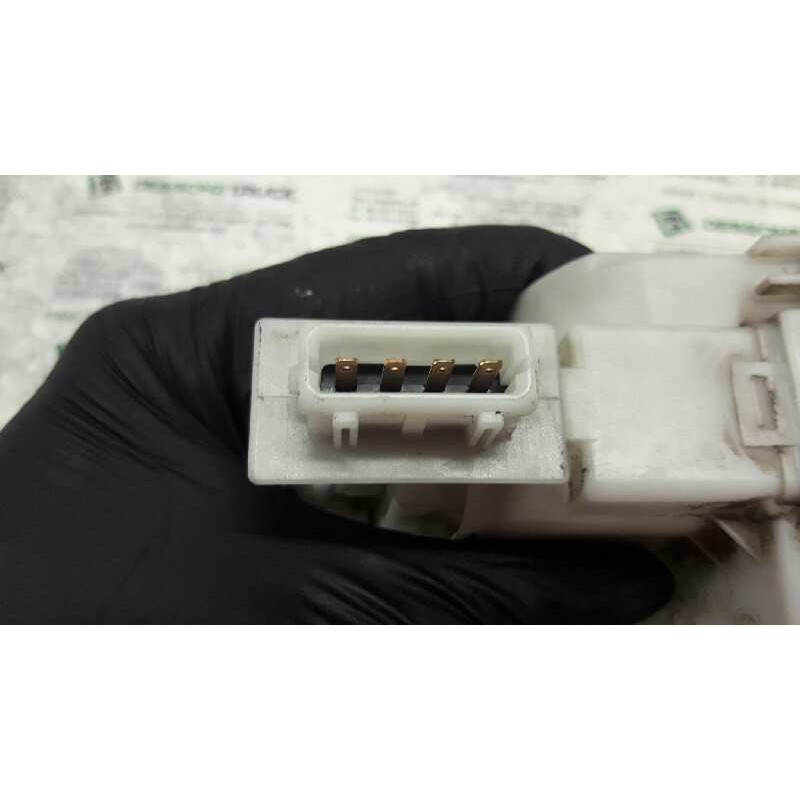 Recambio de cerradura puerta delantera derecha para seat ibiza (6k1) signo referencia OEM IAM 6K4837016A 4