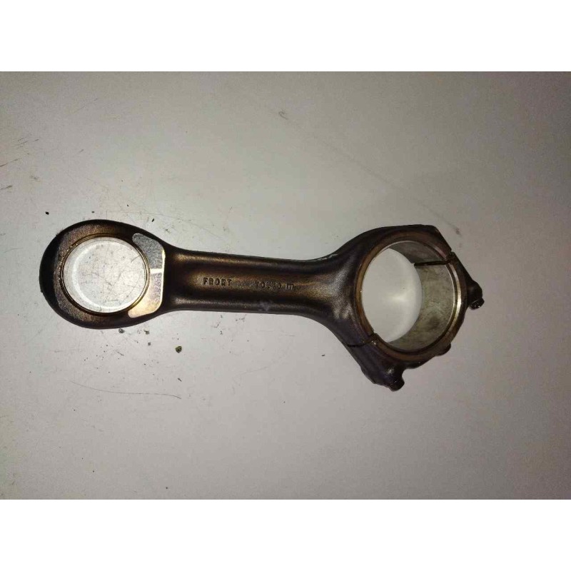 Recambio de biela para volvo fh 440 fg 4x2 low corto referencia OEM IAM 20876840 20562853 2