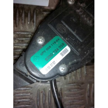 Recambio de pedal acelerador para renault mascott 3.0 diesel referencia OEM IAM 8200724059  