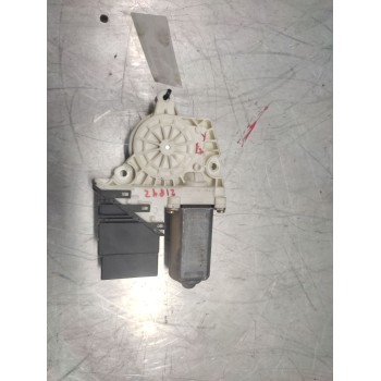 Recambio de motor elevalunas trasero derecho para seat toledo (1m2) signo referencia OEM IAM 9776105407301  