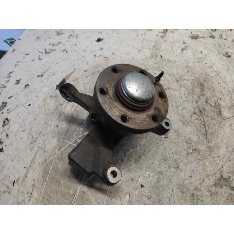 Recambio de mangueta delantera derecha para iveco daily combi caja cerrada techo alto 29l... batalla 3000l referencia OEM IAM - Rojo