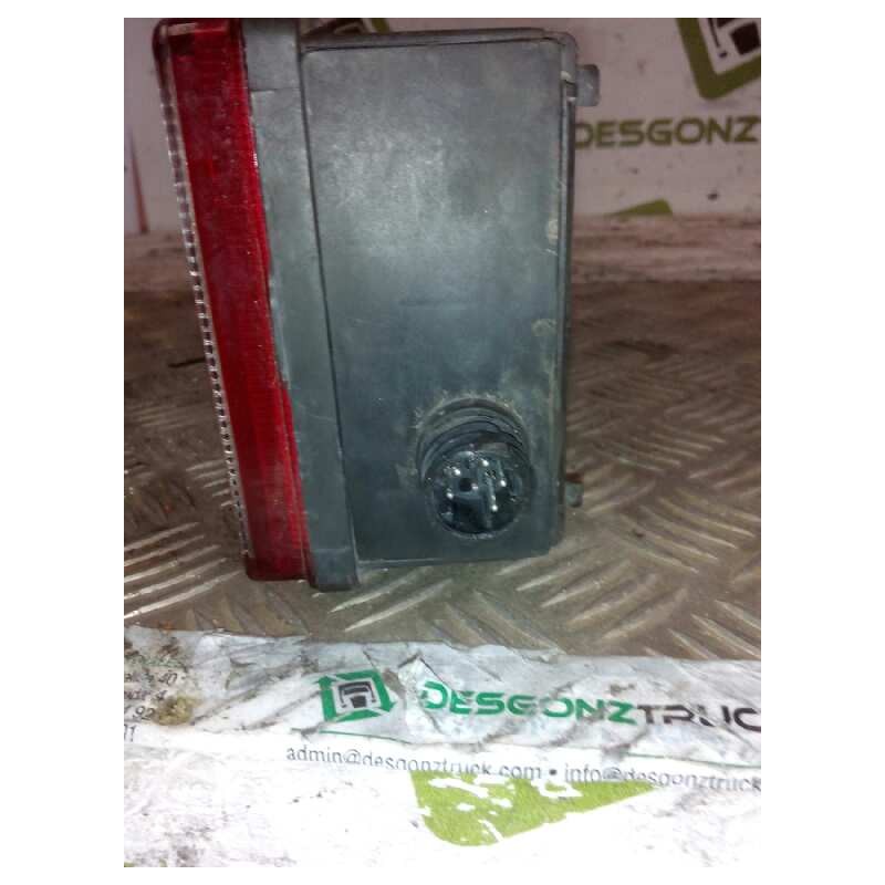 Recambio de piloto trasero izquierdo para . no identificado referencia OEM IAM  PILOTO UNIVERSAL CAMION 2