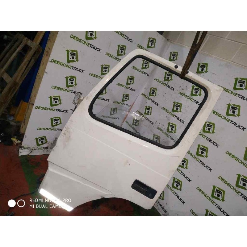 Recambio de puerta delantera izquierda para volvo fm 12 2002  fsa  std 4x2 corto referencia OEM IAM   