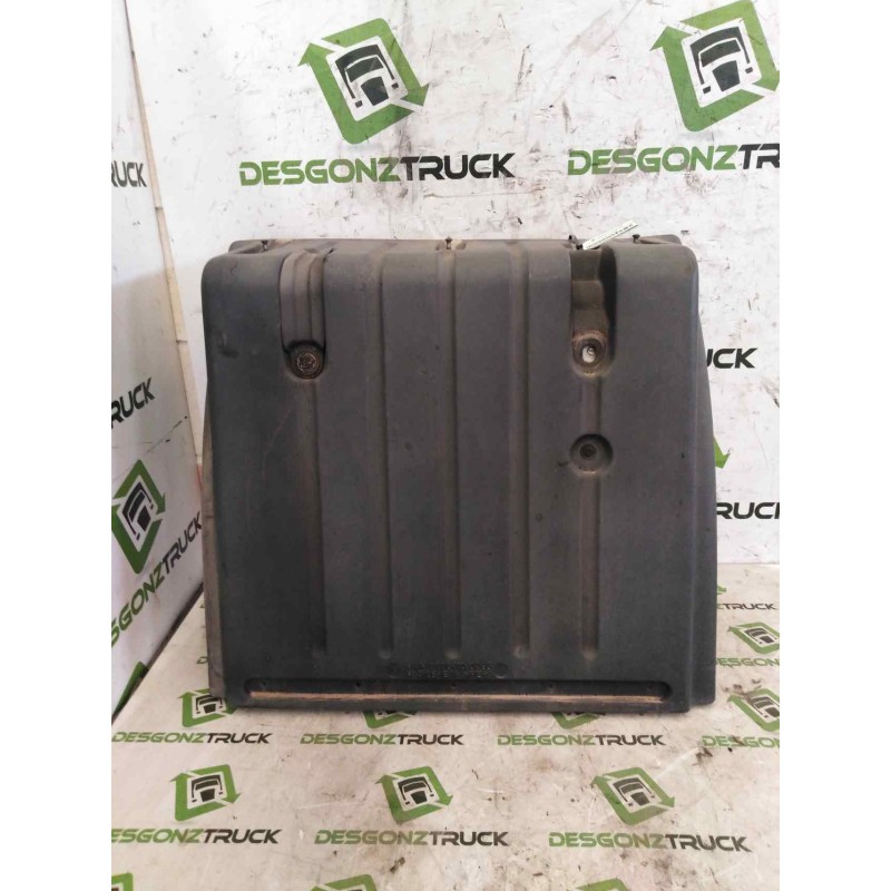 Recambio de guardabarros trasero izquierdo para man tg - a 18.xxx fg / bb   (e3/e4) l referencia OEM IAM  DELANTERO 