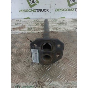 SOPORTE GUARDABARROS TRASERO DERECHO PARTE DELANTERA 