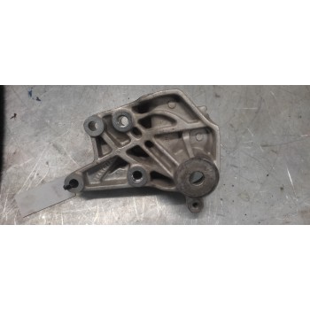 Recambio de soporte motor para peugeot 407 st sport pack referencia OEM IAM 96451611  