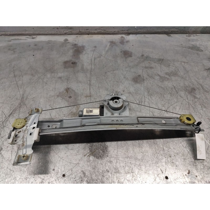 Recambio de elevalunas delantero izquierdo para peugeot 207 x-line referencia OEM IAM 402315B - Plata 2