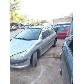 peugeot 206 berlina del año 2003