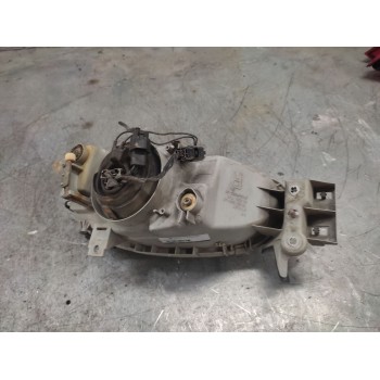 Recambio de faro derecho para mazda 121 (db) chic referencia OEM IAM   