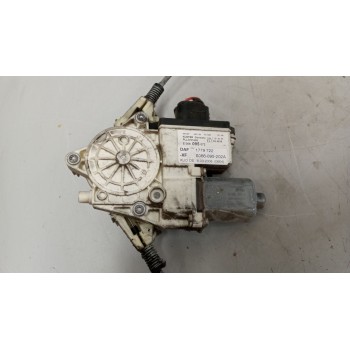 Recambio de elevalunas delantero izquierdo para daf serie xf105.xxx 12.9 diesel referencia OEM IAM 1779721  