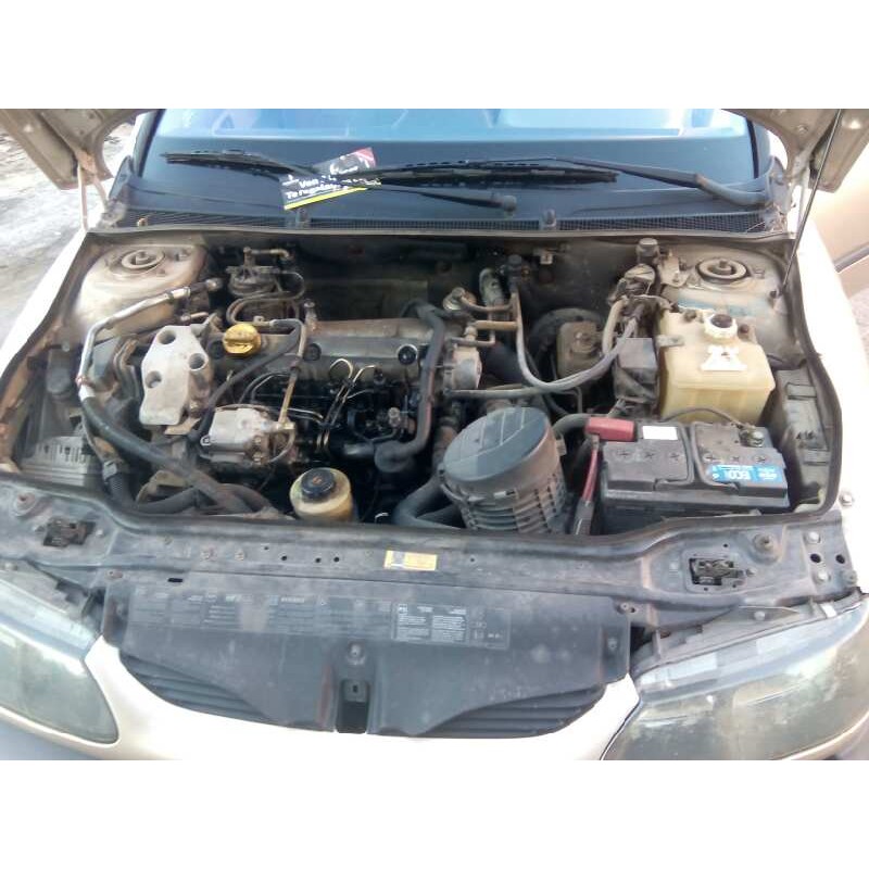 RENAULT LAGUNA (B56)