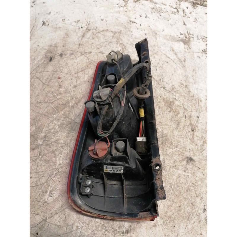 Recambio de piloto trasero derecho para hyundai matrix (fc) 1.6 gls referencia OEM IAM   5 PINS - Gris 2
