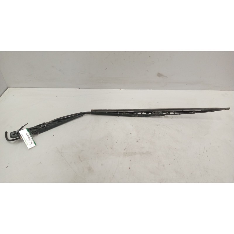 Recambio de brazo limpia delantero para daf serie xf105.xxx 12.9 diesel referencia OEM IAM   