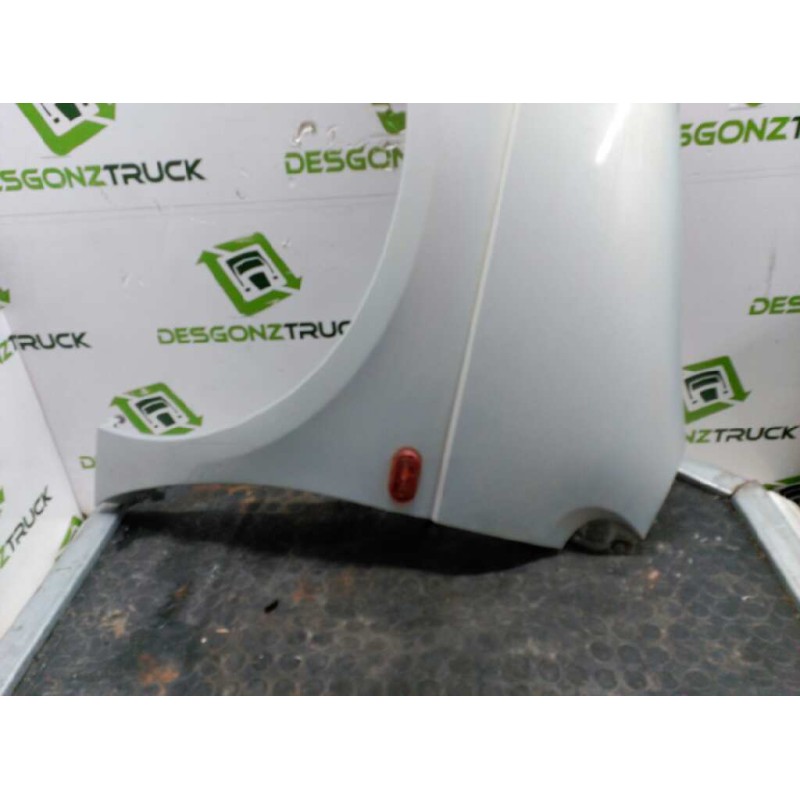 Recambio de aleta delantera izquierda para renault scenic (ja..) 1.6 16v authentique (ja0b/11) referencia OEM IAM 3