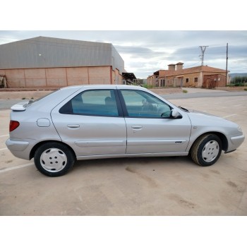 citroën xsara berlina del año 2000