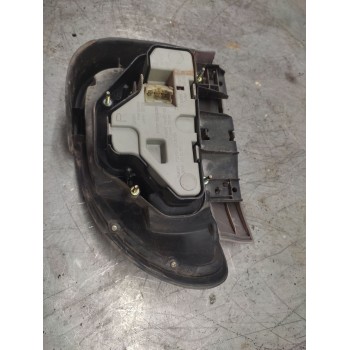 Recambio de piloto trasero derecho para mazda 121 (db) chic referencia OEM IAM   