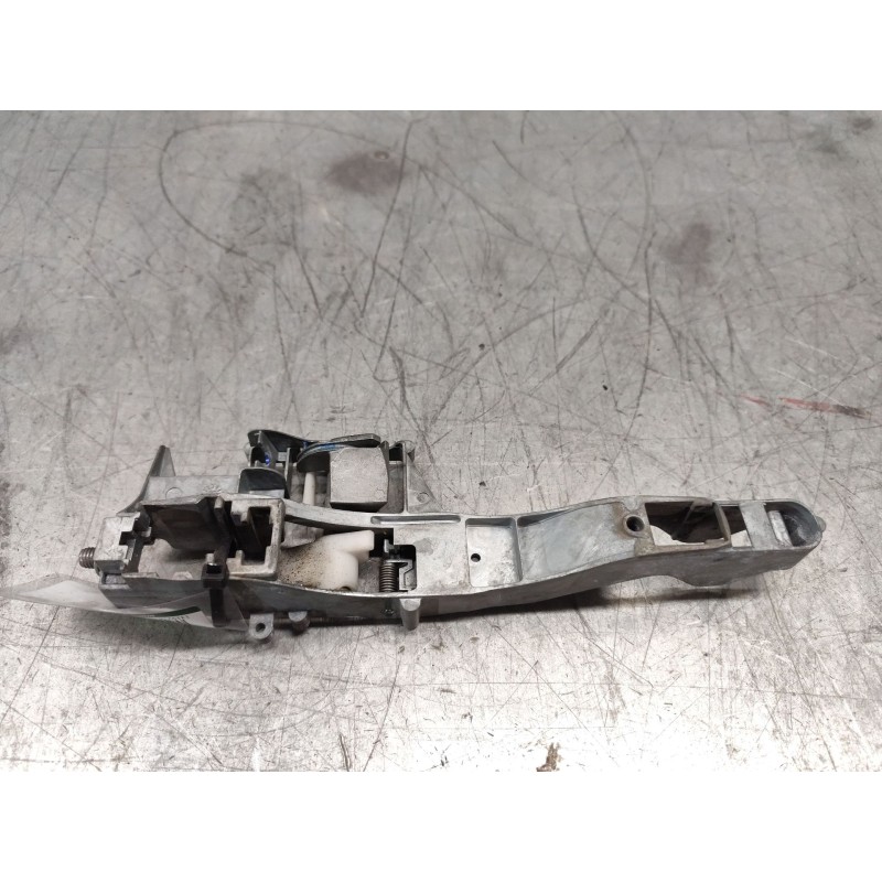 Recambio de maneta interior delantera derecha para peugeot 207 x-line referencia OEM IAM 1199D1 - Plata 2