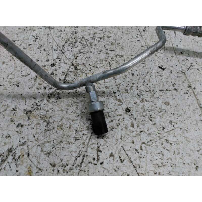 Recambio de tubos aire acondicionado para ford focus berlina (cap) ghia referencia OEM IAM - Blanco 3