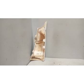 Recambio de deflector derecho para daf serie lf45.xxx desde 06 referencia OEM IAM 5010468121  