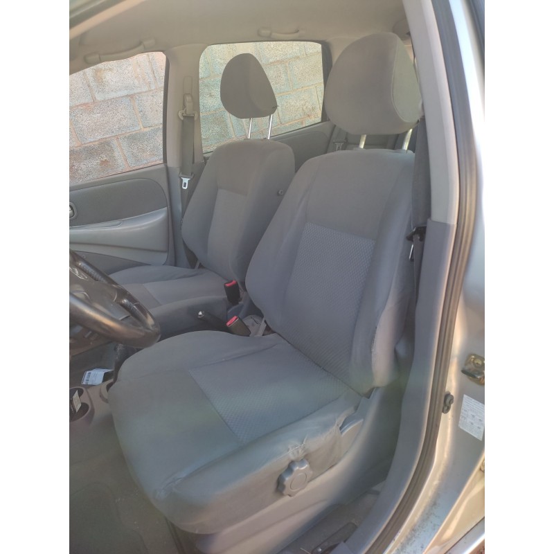 Recambio de asiento delantero izquierdo para nissan almera tino (v10) 1.8 referencia OEM IAM   