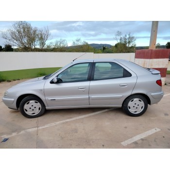 citroën xsara berlina del año 2000