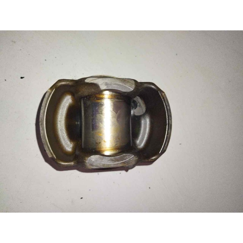 Recambio de piston para volvo fh 440 fg 4x2 low corto referencia OEM IAM 21161901 3