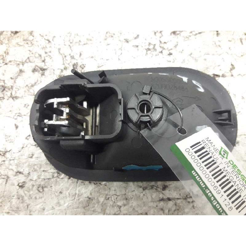Recambio de maneta interior trasera derecha para renault megane ii berlina 5p authentique referencia OEM IAM 8200028486 2