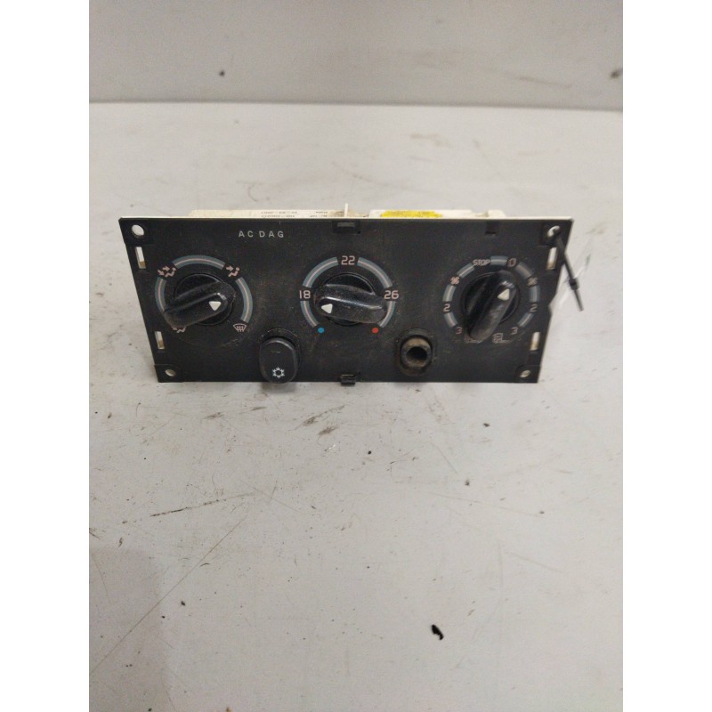 Recambio de mando calefaccion / aire acondicionado para renault magnum ab 2005 12.8 diesel referencia OEM IAM 5010290297  