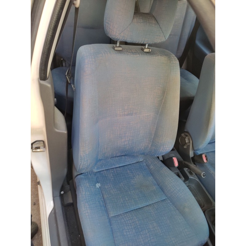 Recambio de asiento delantero derecho para mitsubishi space star monospace (dg_a) 1.6 16v (dg3a) referencia OEM IAM   