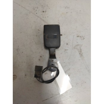 Recambio de enganche de cinturon delantero izquierdo para renault magnum ab 2005 12.8 diesel referencia OEM IAM   