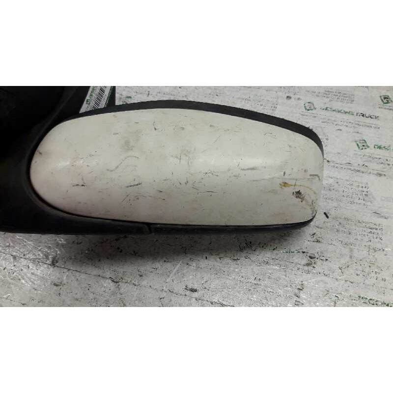 Recambio de retrovisor izquierdo para peugeot 605 sli referencia OEM IAM 3