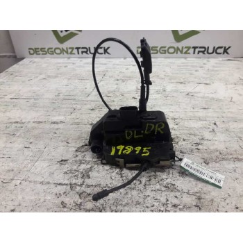 CERRADURA PUERTA DELANTERA DERECHA 027779 