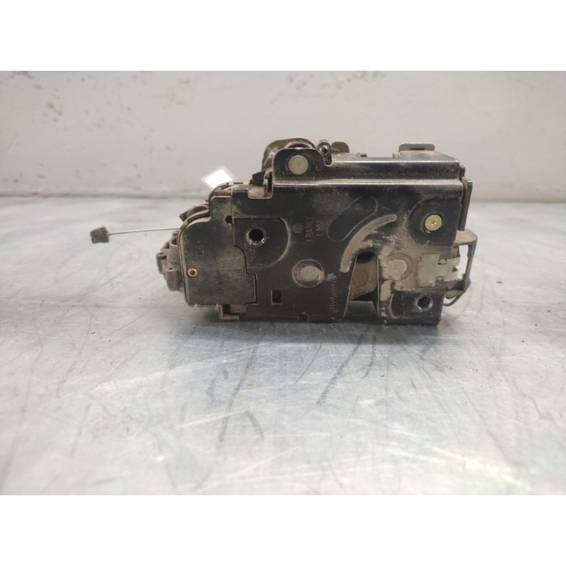 Recambio de cerradura puerta delantera derecha para seat toledo (1m2) signo referencia OEM IAM 3B1837016AD  8 PINS 2