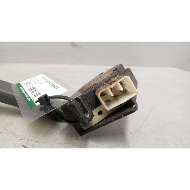 Recambio de mando intermitentes para iveco eurocargo 5.9 diesel referencia OEM IAM 93194120 - Blanco 3