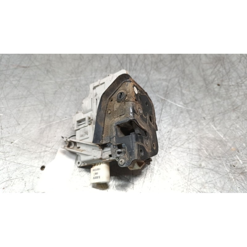 Recambio de cerradura puerta trasera derecha para audi a3 (8p) referencia OEM IAM JA64F0839016 7PINES  