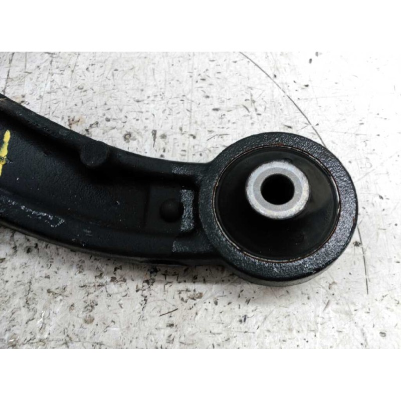 Recambio de brazo suspension inferior delantero derecho para renault master kasten l1h1 ka 2,8t referencia OEM IAM - Blanco 3
