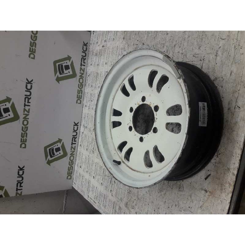 Recambio de llanta para mitsubishi montero (v20/v40) referencia OEM IAM  J16 X 6JJ 16´´-6 TORNILLOS