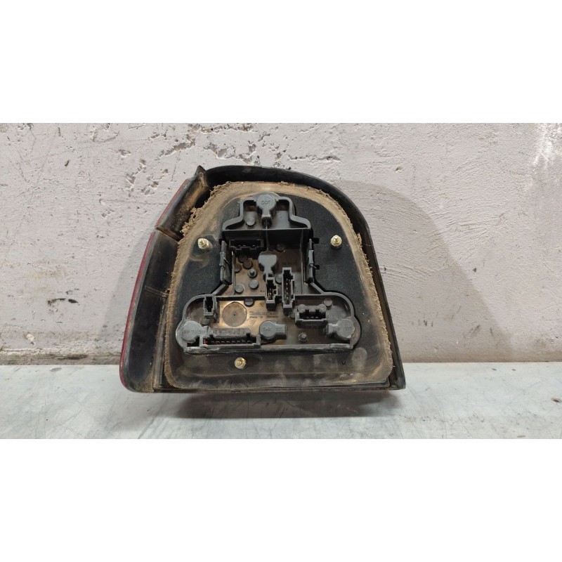 Recambio de piloto trasero derecho para volkswagen golf iii (1h1) 1.6 referencia OEM IAM 2